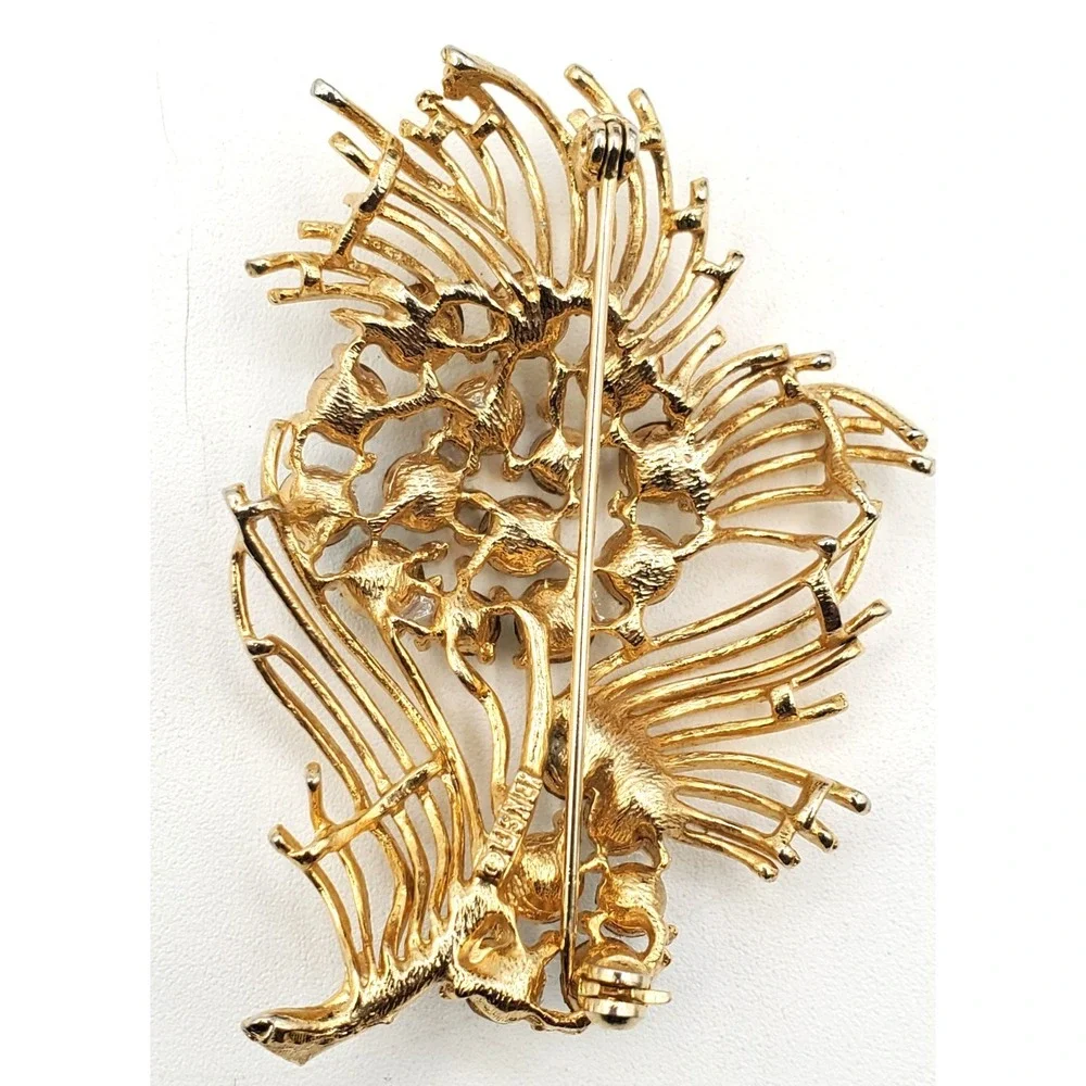 Vintage Lisner Blue Rhinestone Floral Spray Brooch Gold Tone Openwork Pin